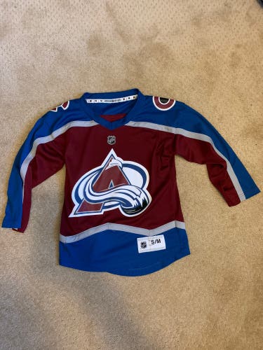 Colorado Avalanche youth NHL jersey size S/M