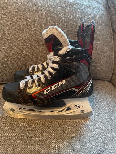 Used Size 4.5 CCM JetSpeed FT1 Hockey Skates
