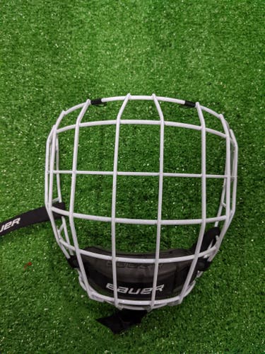 New Large Bauer Profile II Facemask white Full Cage