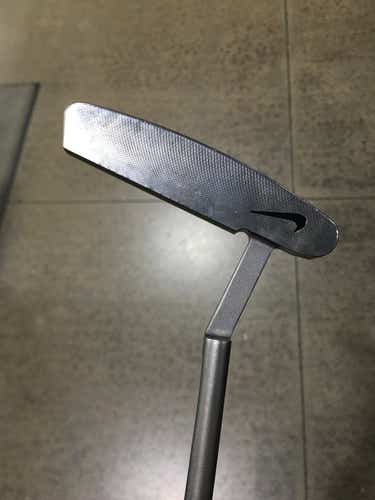 Used Nike Unitized Leo Blade Putters