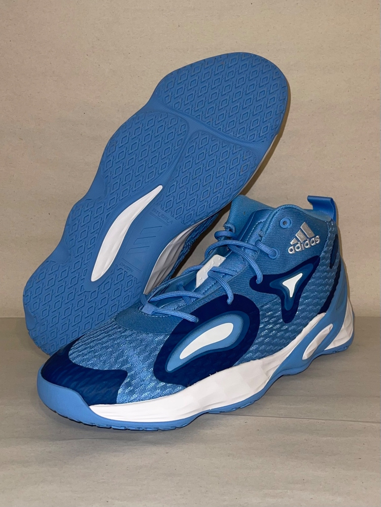 Adidas SM exhibit A mid basketball shoe