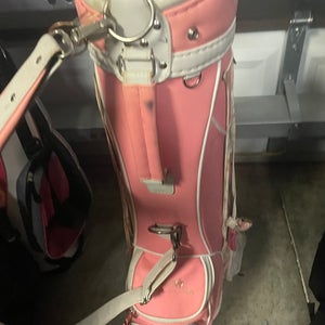 Woman’s Pink Golf Cart Bag  With Club dividers