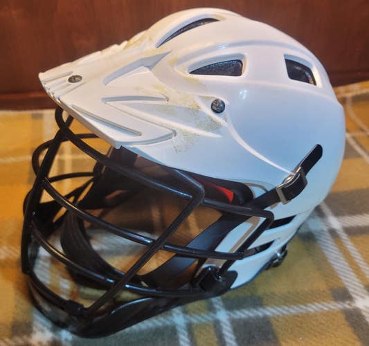 White Cascade CLH2 Helmet "Size Large Regular Adult"