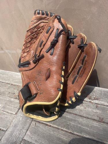 Used Right Hand Throw Mizuno Infield Prospect Baseball Glove 11.5"