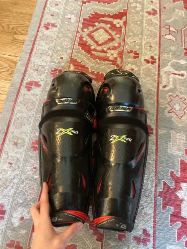 Bauer  Vapor 2X Pro Shin Pads
