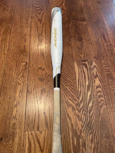 2020 Composite (-11) 18 oz 29" Avenge Bat