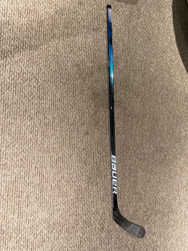 Senior Left Hand P92 Pro Stock Nexus 3N Pro Hockey Stick