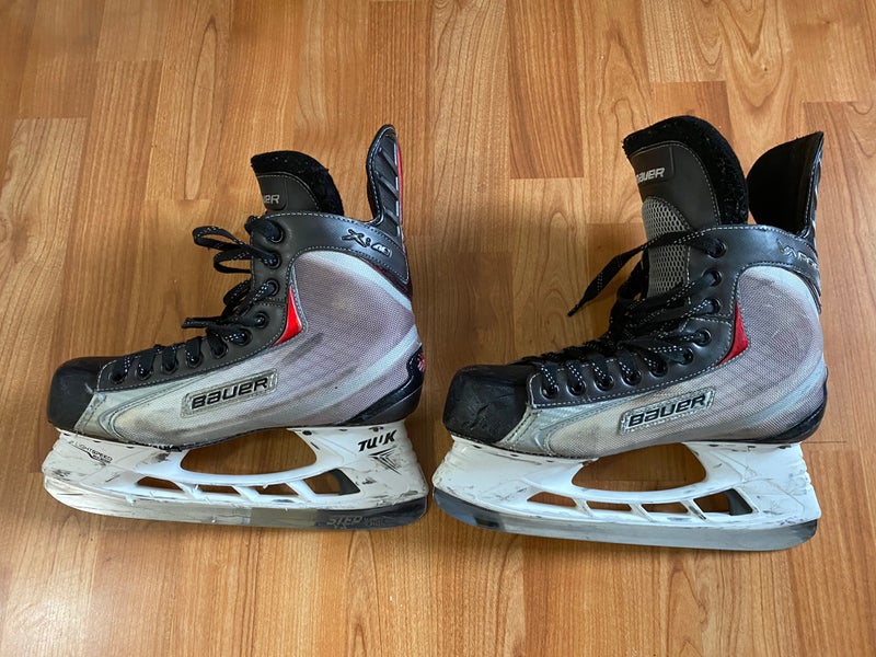 Used Bauer Extra Wide Width Size 8 X40 Hockey Skates