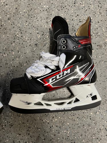 New CCM Regular Width Pro Stock Size 8 JetSpeed FT2 Hockey Skates
