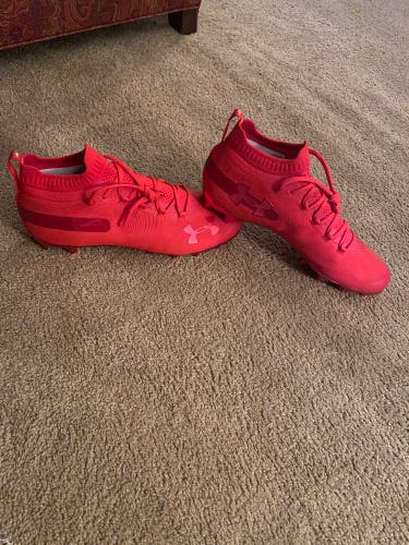 New Red Men's Cleats Mid Cut Under Armour Spotlight