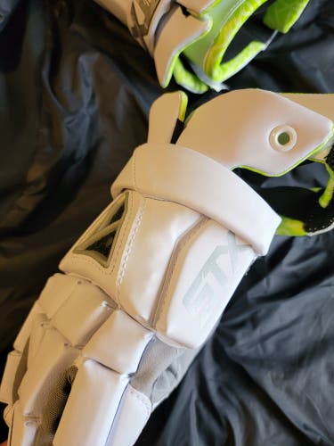 Brand New STX Cell V Lacrosse Gloves 13"