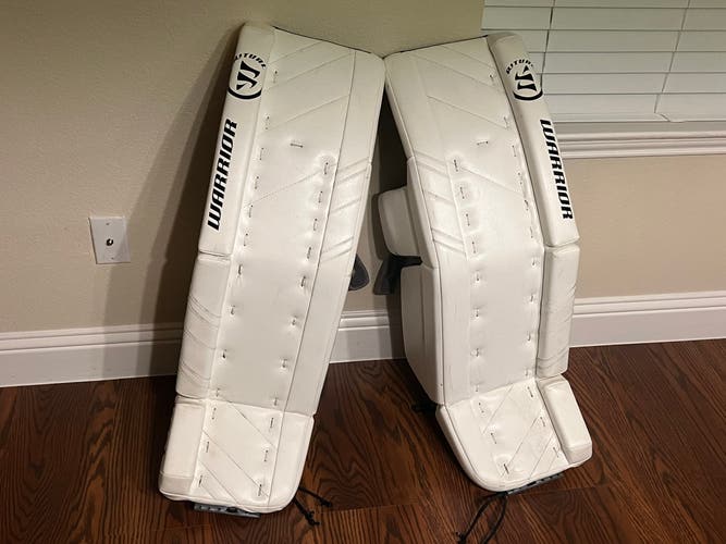 36" Warrior  Ritual G3 Goalie Leg Pads