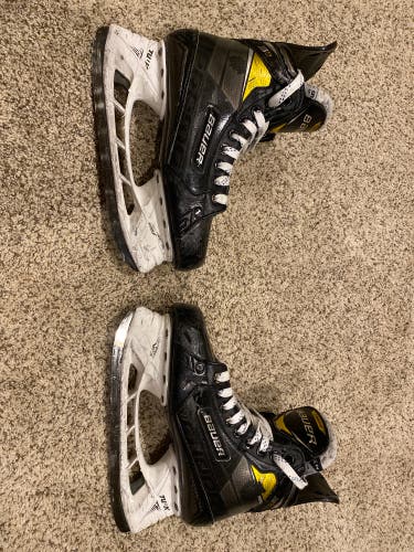 Used Bauer Regular Width Size 5.5 Supreme 3S Pro Hockey Skates