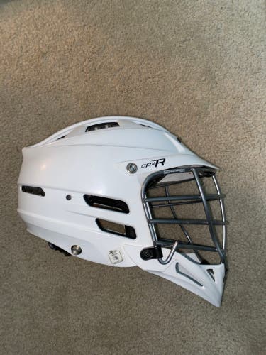 Used White Cascade Cpxr Helmet
