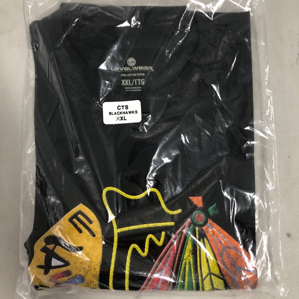 Chicago Blackhawks mens XXL tshirt