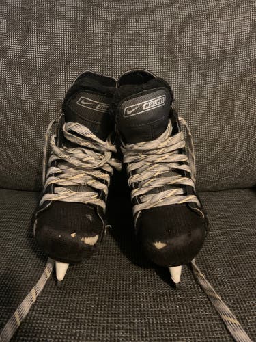 Used Bauer Youth Size 10 Supreme One.5 Skates