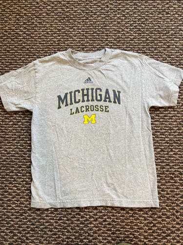 University Of Michigan lacrosse T-shirt