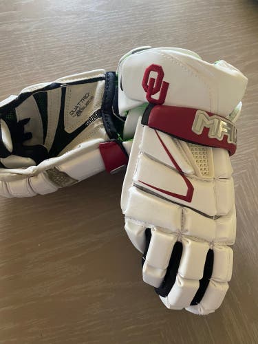 Maverick Lacrosse Gloves - Custom OU 12” - Team Issued