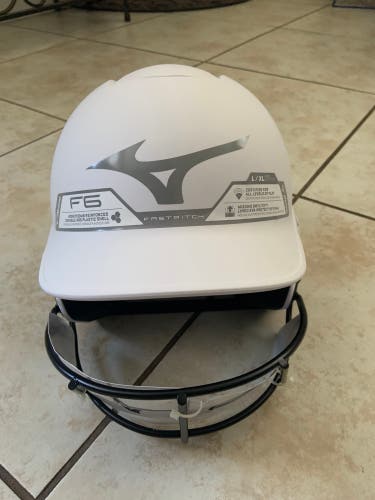 Mizuno F6 Batting Helmet L/XL White