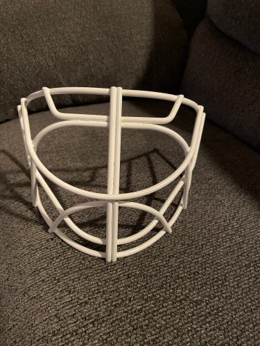CCM Cat Eye Cage