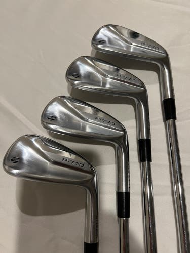 Men's Right Handed Taylormade P770 Iron Set