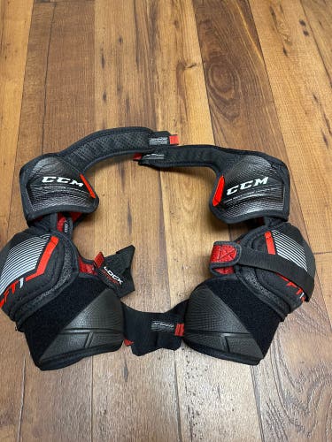 Used Medium CCM JetSpeed FT1 Elbow Pads