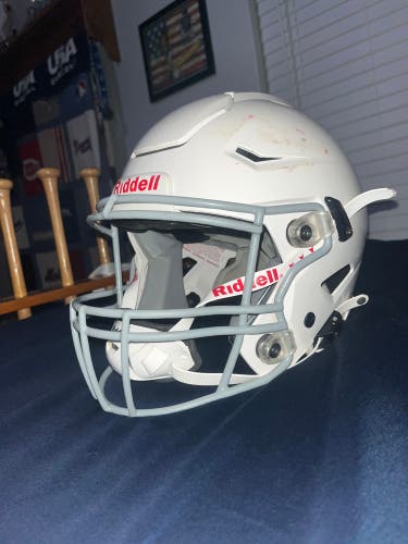 Used Large Riddell SpeedFlex Helmet