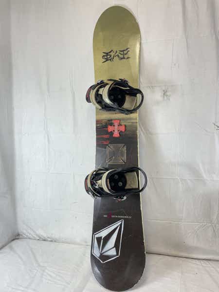 Used Burton Indie 152 Cm Mens Snowboard Combo W Burton