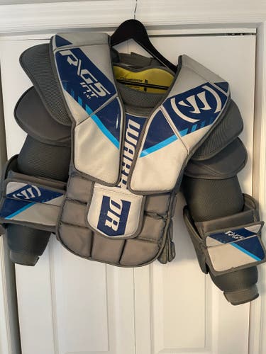 Used Intermediate Large/XL Warrior Ritual Goalie Chest Protector
