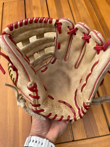 Used Rawlings Right Hand Throw Heart of the Hide Baseball Glove 11.75"