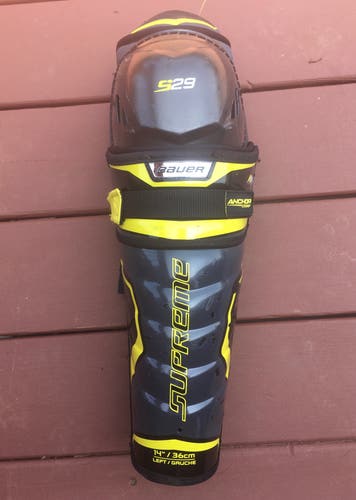 Bauer  Supreme S29 Shin Pads