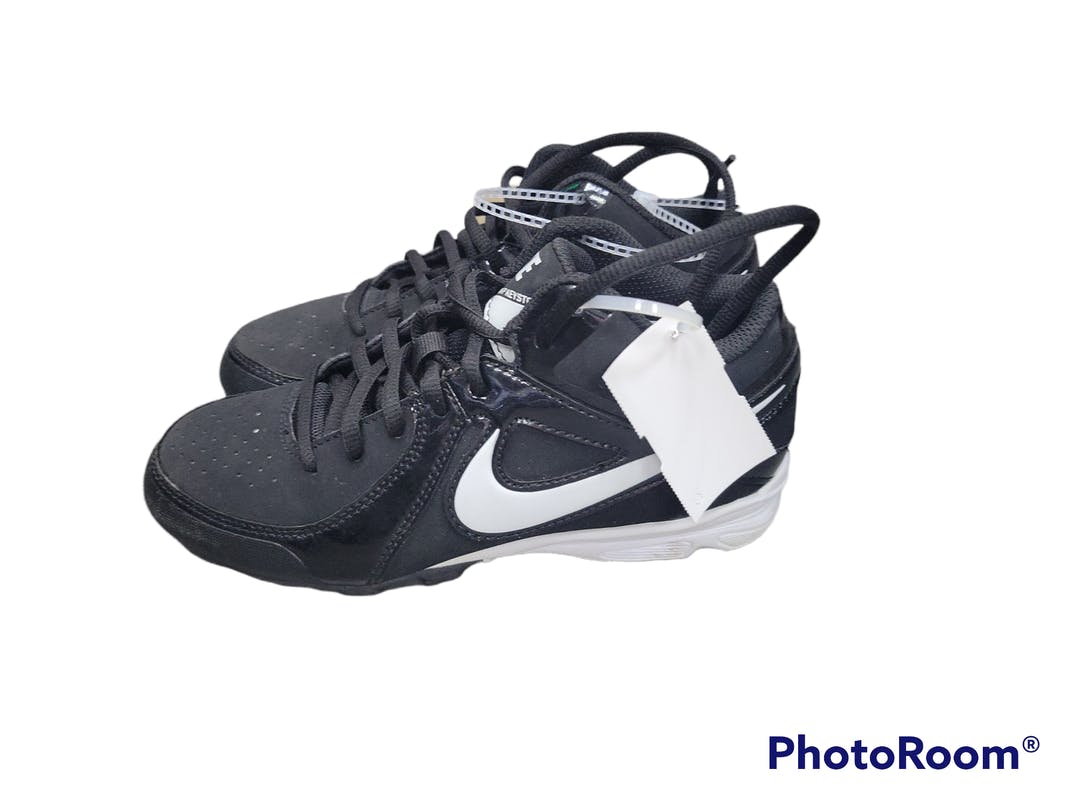 Used Nike Mvp Keystone Junior 02.5 