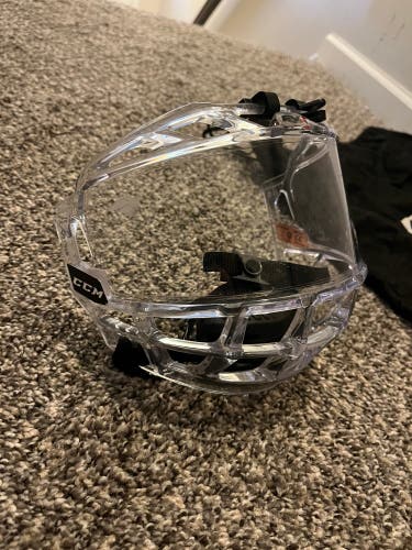 CCM Shield FV1