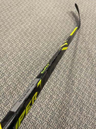 CCM AS4 Pro 75 Flex P28 curve right hand stick