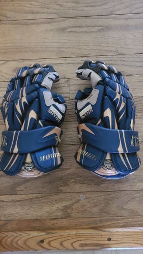 Used Player's Warrior Brass Monkey Lacrosse Gloves 13"