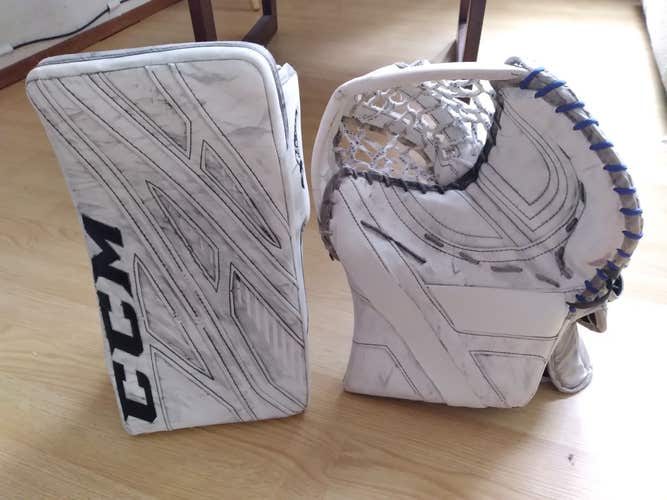 CCM AXIS 1.9 Catcher + E-Flex 4 Blocker Combo