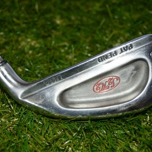 Callaway	S2H2	4 Iron	Right Handed	38.5"	Steel	Stiff	New Grip