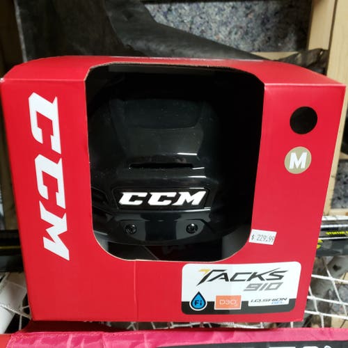 New Medium CCM Tacks 910 Helmet