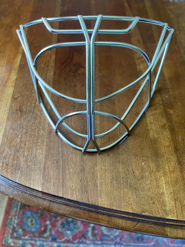 Vaughn 2300 Large cat eye replacement goalie cage/mask senior Non-certified