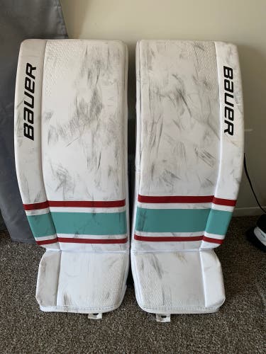 34" Bauer GSX Goalie Leg Pads Senior