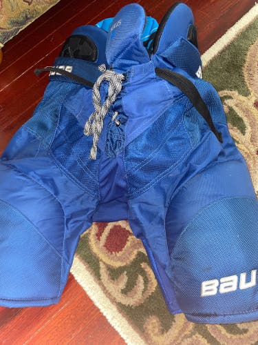 NCAA Senior Medium Bauer Pro Stock Nexus 1000 Hockey Pants