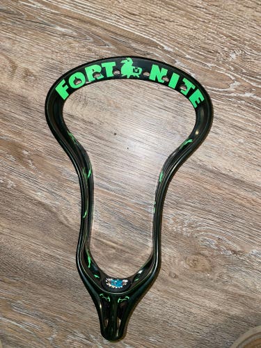 Fortnite lacrosse head