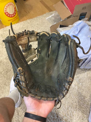 Infield 11.25" A2000 Baseball Glove