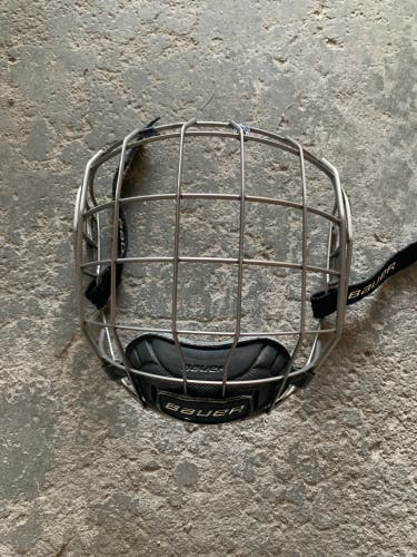 Medium Bauer True Vision