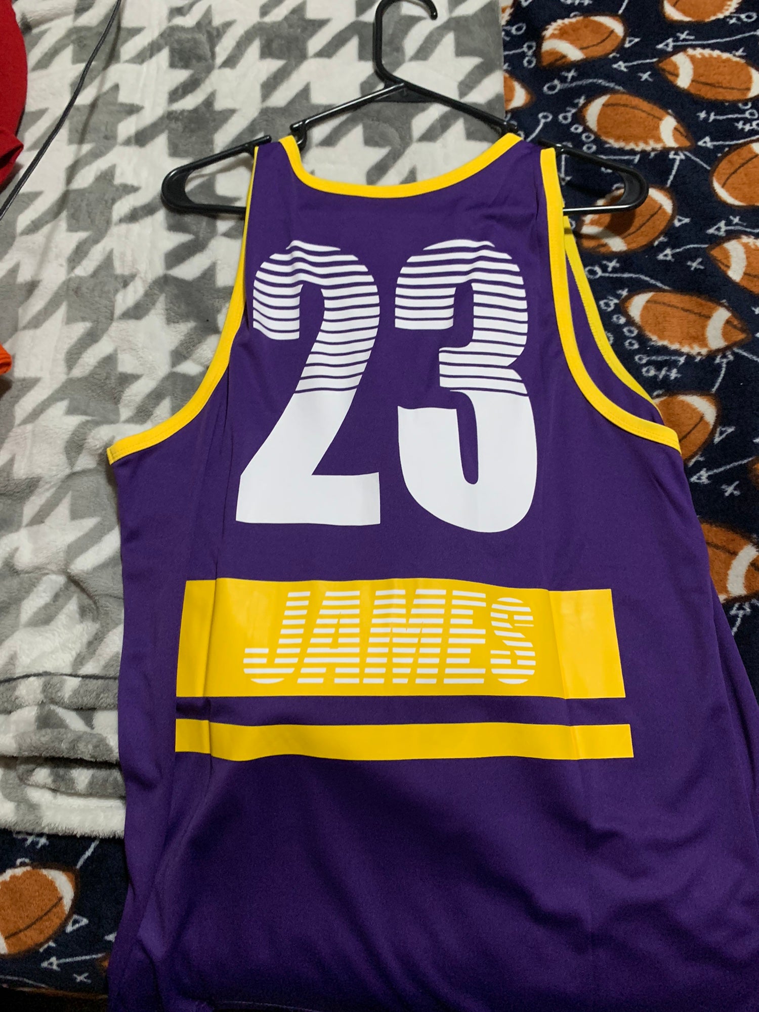 lebron james jersey outfit