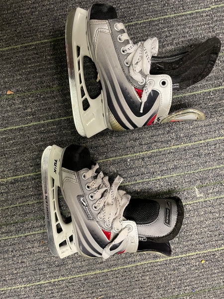 Used Bauer Size 11 Hockey Skates