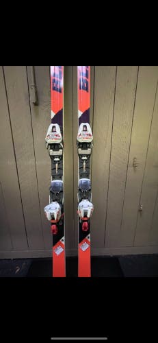 Marker XCell 24 black/red