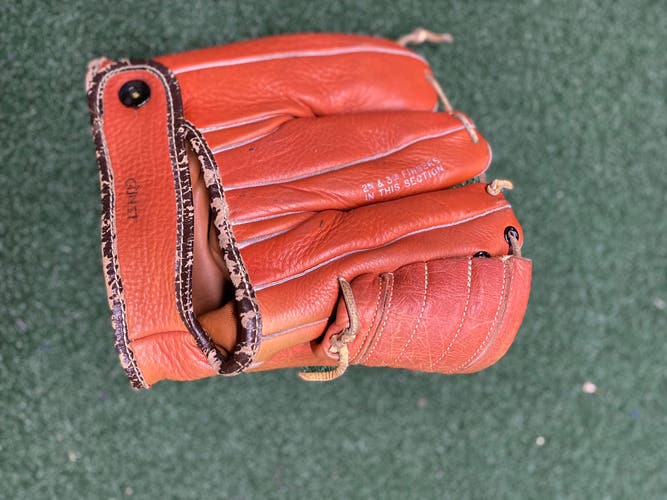 Used Right Hand Throw  Bob Cameron Three Finger Ball 109 Vintage Baseball Glove