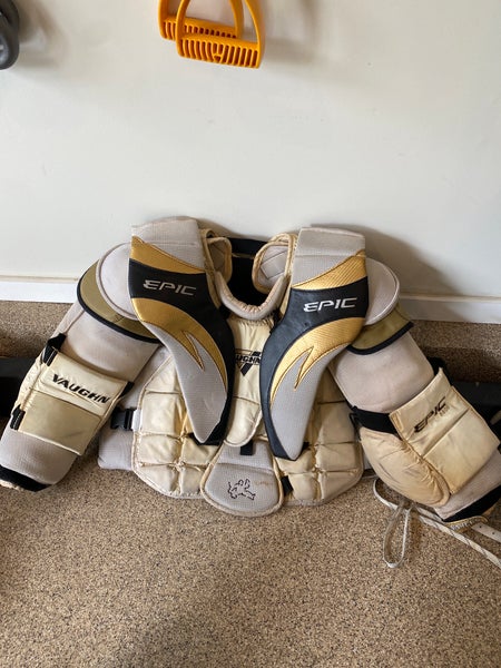 Used Large Vaughn Epic 8800 Goalie Chest Protector
