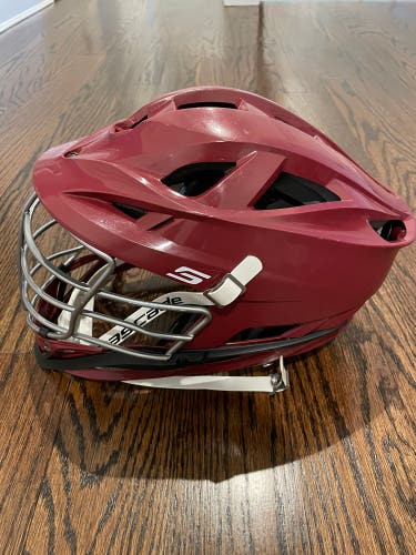 Maroon Lightly Used Cascade S Helmet